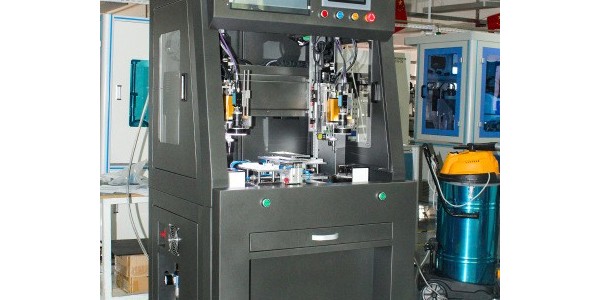 自動打螺絲機(jī)容易卡料嗎？-堅豐股份